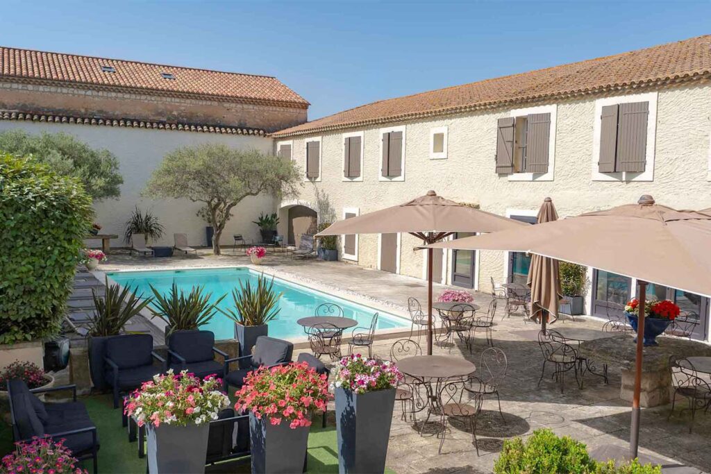 Terrasse de l'Hôtel Les Magnanarelles